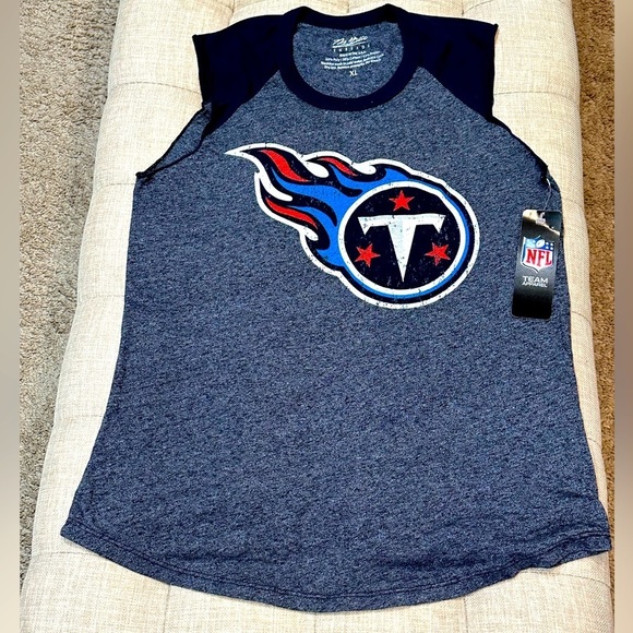 Majestic Threads Tennessee Titans Retro  Muscle Tank Top - XL - NWT Women’s - Picture 1 of 5